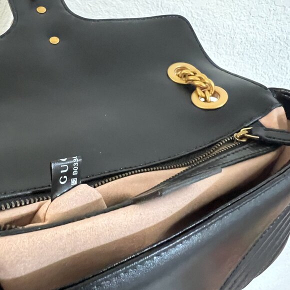 GUCCI MARMONT BAG PERFECT CONDITION - Picture 6 of 6
